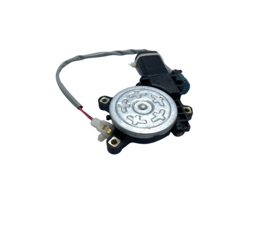 Мотор склопідйомника правий Chevrolet Leganza V100 (96430384)