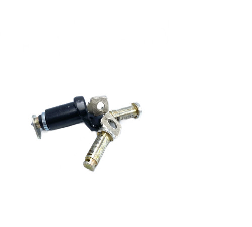 Замок багажника OEM для ваз 2115 із личинками чорний (2115-6100050)