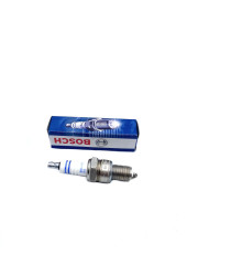 Свічка запалювання Bosch SUPER PLUS WR8DC+3 Daewoo Lanos 1.5 Газ інжектор карбюратор (0242229656)