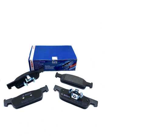 Гальмівні передні колодки Bosch Renault Logan Dacia Sandero комплект 4 шт після 2012 року (0986494661)
